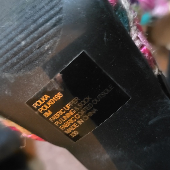 Betsy Johnson Fun colorful high heels - Picture 7 of 7